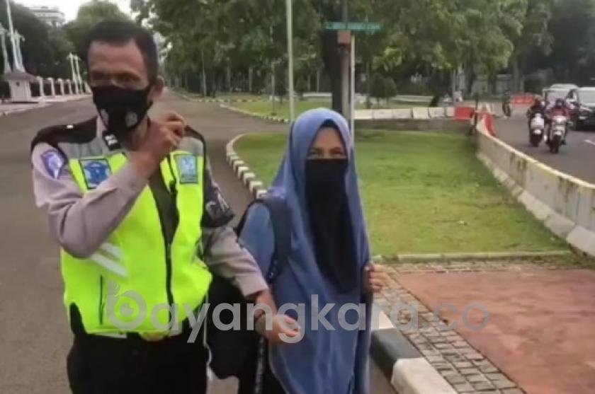 BNPT Temukan Fakta Baru Perempuan Bercadar Todong Pistol ke Paspampres