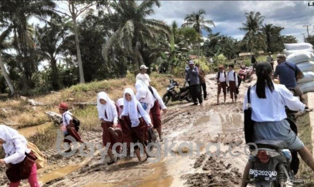 Miris, Puluhan Tahun tidak Tersentuh Pembangunan Jalan Desa Panca Arga