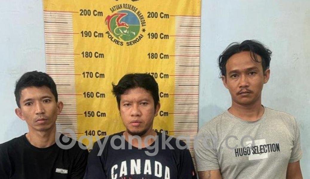 DIEOGO  MARADONA DAN 2 TEMAN NYA SUDAH DI TANGKAP POLISI  SAAT MEMBAWA SABU SEBERAT 1KG DI SERGAI