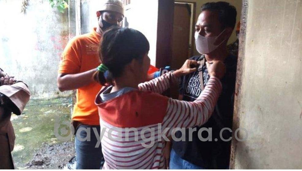 Tega!! Adik Kandung Menghabisi Nyawa Kakak Kandungnya.