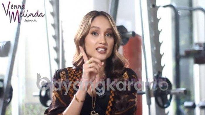 Artis Terkenal Cinta Laura Menilai Politik di Indonesia Masih Penuh Birokrasi