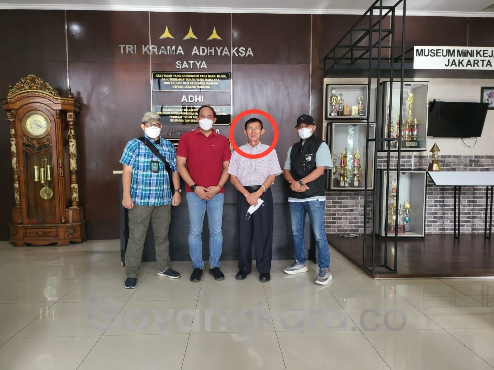 TIM TABUR KEJAGUNG RI !! Berhasil Mengamankan Terpidana BASAIS SUTAMI bin SUKINDJOJO