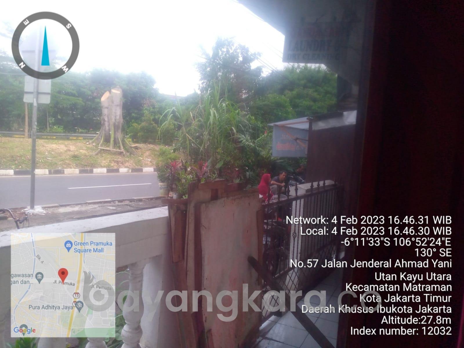 Lokasi Pramuka Raya Diduga Anggota Satu Keluarga Oknum Ojol Dan Petugas Kebersihan Show Room Mobil KIA Dalangi Pelanggaran Hukum Pencemaran nama Lingkungan, Provasi Lingkungan,Arogansi, Resah