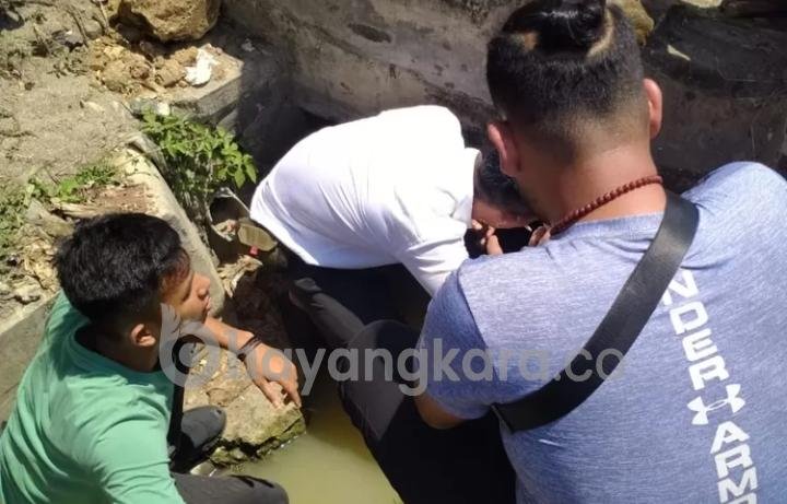 Sepeda motor Lexi Terjun Kesungai, Ternyata Pengendara Bandar Sabu.