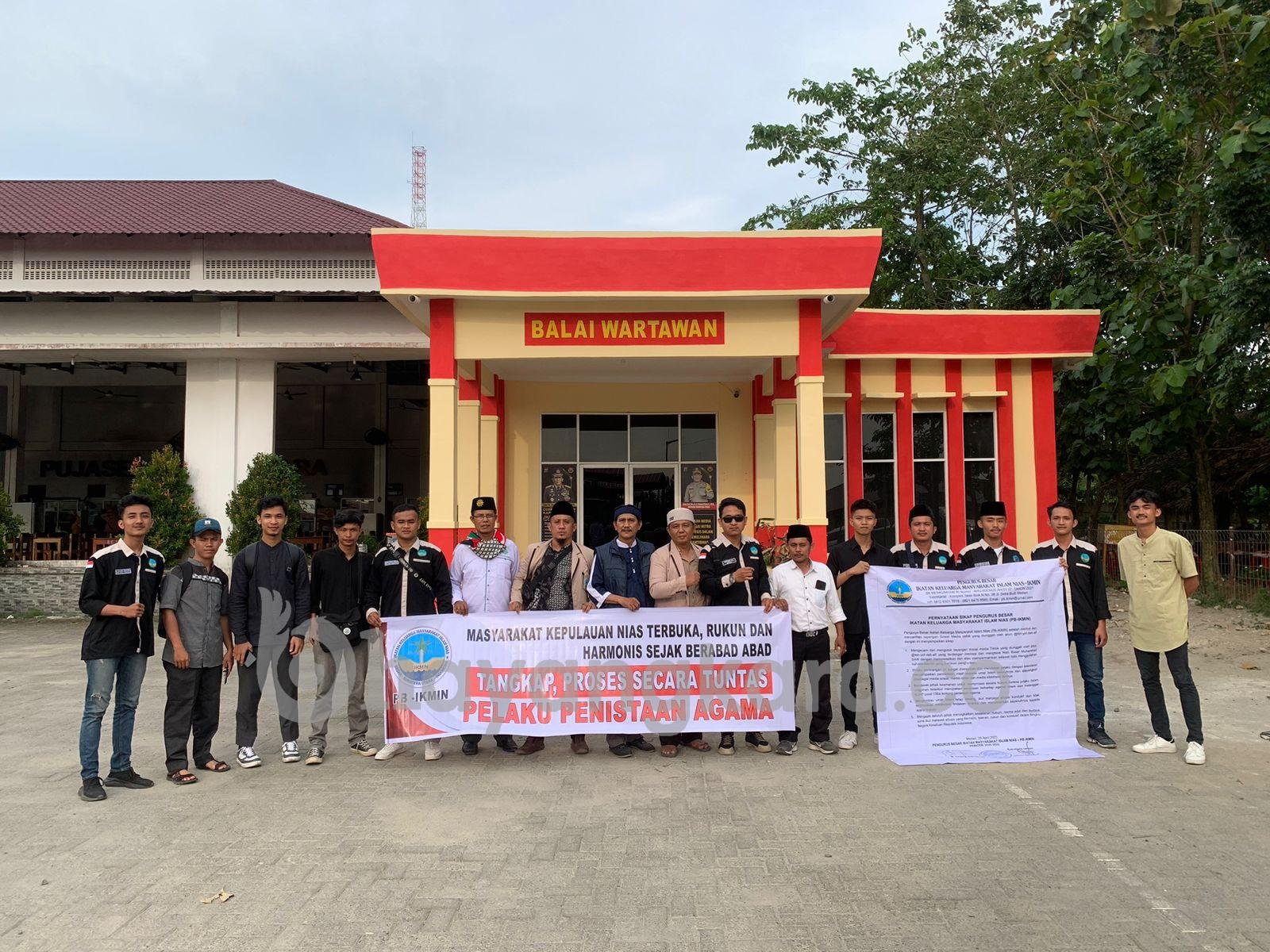 Ketua PLT PB IKMIN ke Poldasu Bersama Elemen Muslim Nias Melakukan Delegasi Menindaklanjutin Proses Penistaan Agama