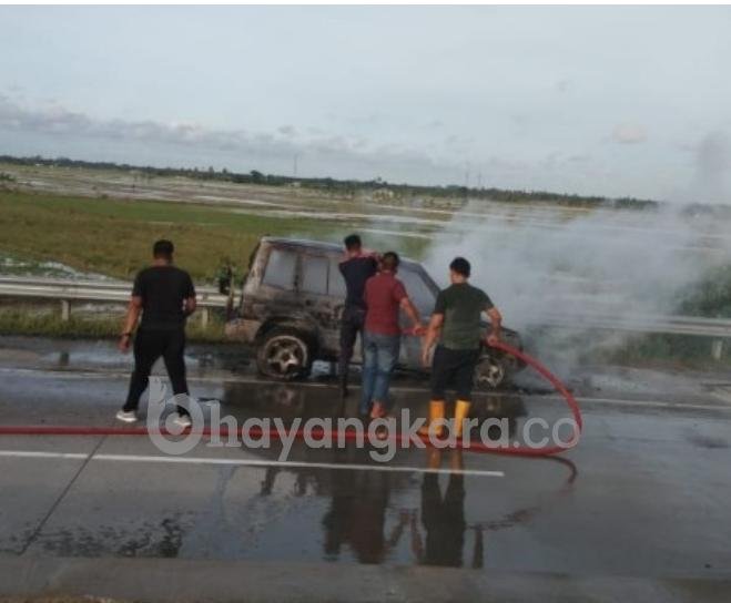 Mobil Escudo Terbakar di Jalur Tol Sergai Diduga Akibat Korsleting