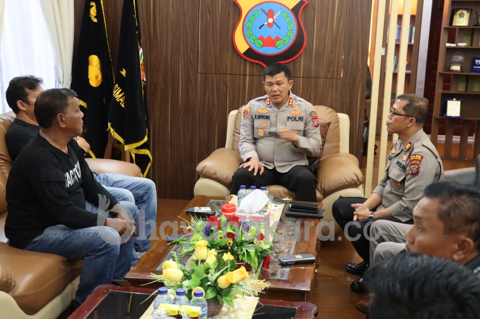Berakhir Damai, Kapolres Simalungun Mediasi Kasus Penganiayaan Wartawan di Parapat