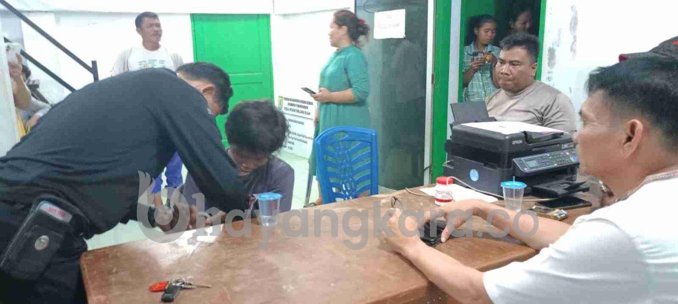 Kerap Meresahkan dan Melakukan Pencurian, Terduga Pelaku W Ditangkap Massa.
