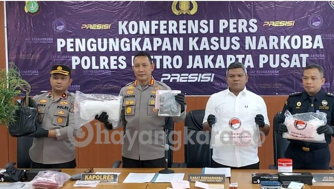 SATRES NARKOBA POLRES METRO JAKARTA PUSAT UNGKAP PEREDARAN NARKOBA LINTAS NEGARA.