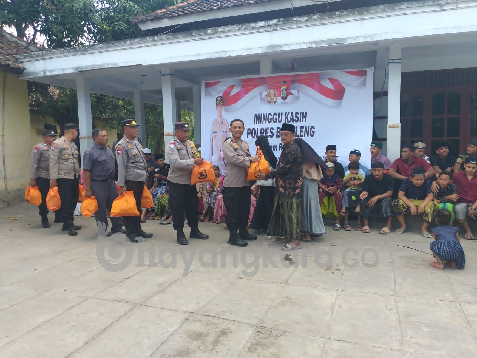 MINGGU KASIH, POLRES BULELENG DI PANTI ASUHAN ROUDATUL MAKMUR, BANJAR DINAS BANYUWEDANG, DESA PEJARAKAN, KEC. GEROKGAK.