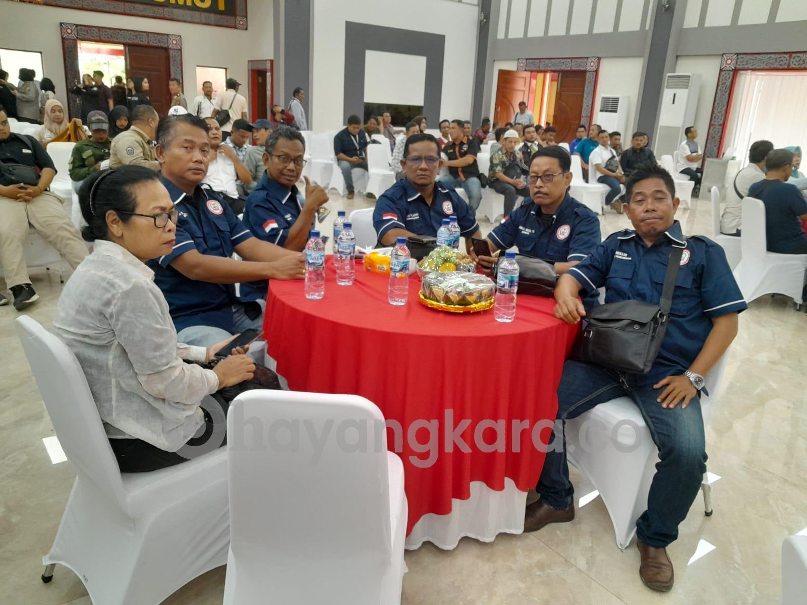 Ngeband Bersama Kapoldasu Irjen Pol Agung Setya Imam Effendi,  Ketua DPD SPRI Sumut Burju Simatupang ST.SH. Berharap Poldasu Mampu Merangkul Wartawan
