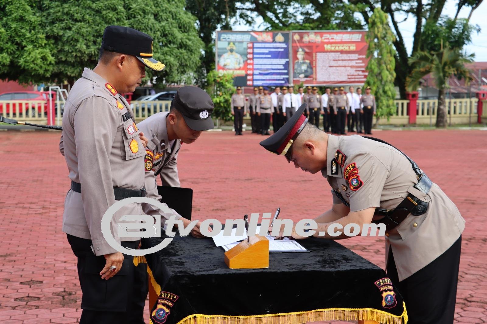Serah Terima Jabatan Kasat Lantas Di Pimpin Oleh Kapolres Nias.
