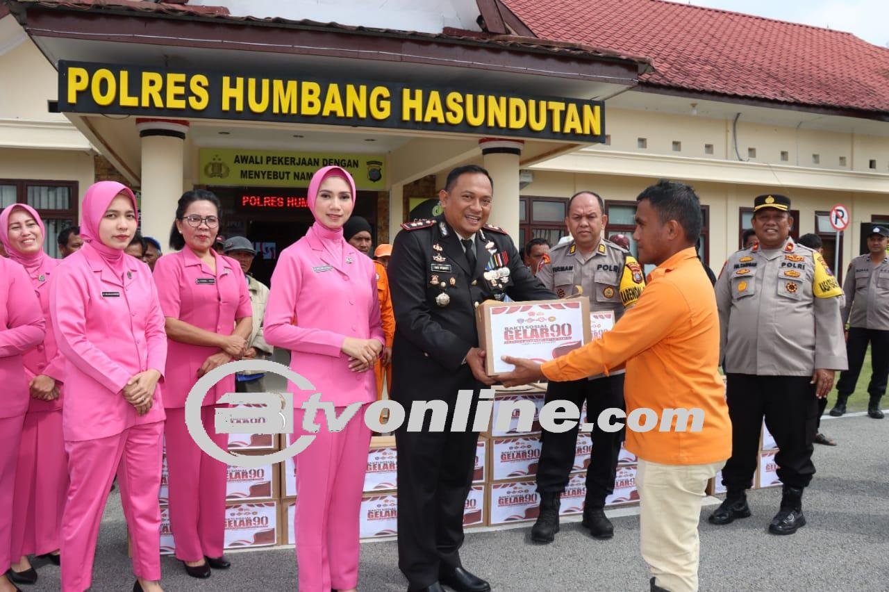 Syukuran 33 tahun mengabdi AKABRI 90, Polres Humbahas Gelar Bakti Sosial dan Bakti Sekolah.