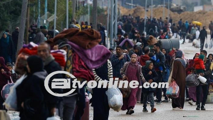 Warga Palestina Melarikan Diri dari Khan Younis Usai Dibombardir Israel