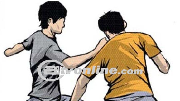 Konflik Sopir Bajaj dan Juru Parkir Berujung Adu Jotos