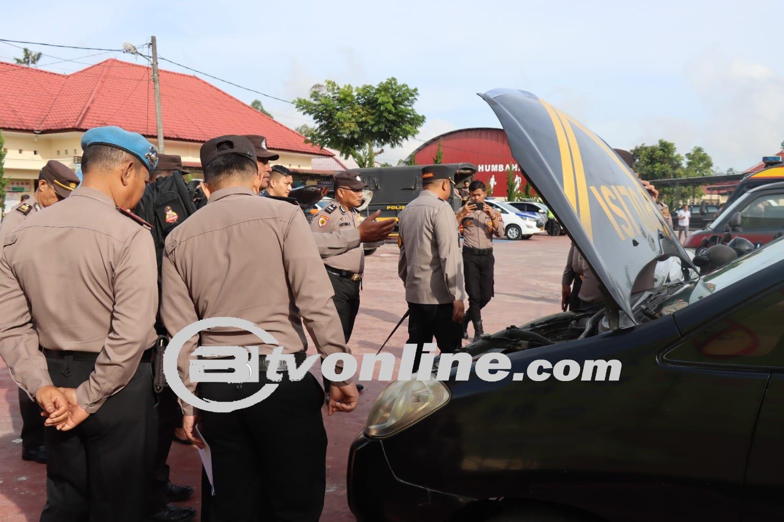 Kapolres Humbahas Cek Randis dan Barang Inventaris Dinas Pendukung Pengamanan Pemilu 2024