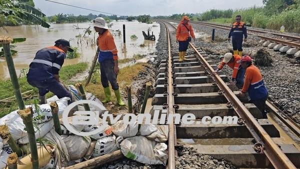 Lima Perjalanan Kereta Api Terdampak Banjir di Grobogan, Jawa Tengah