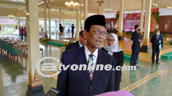 Sultan HB X Akui Diminta Jokowi Jembatani Pertemukan dengan Megawati