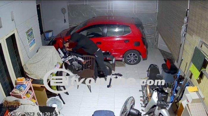 Maling Bobol Rumah dan Curi Sepeda Motor di Perumahan Rorinata Residence, Medan Sunggal