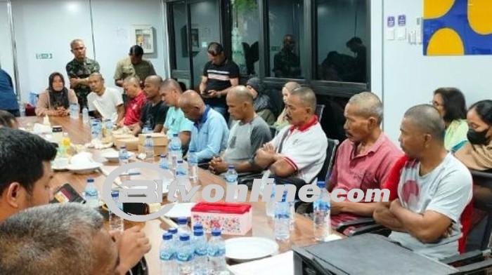 Polda Kaltim Tangguhkan Penahanan 9 Petani Tersangka Pengancaman Proyek Bandara VVIP IKN