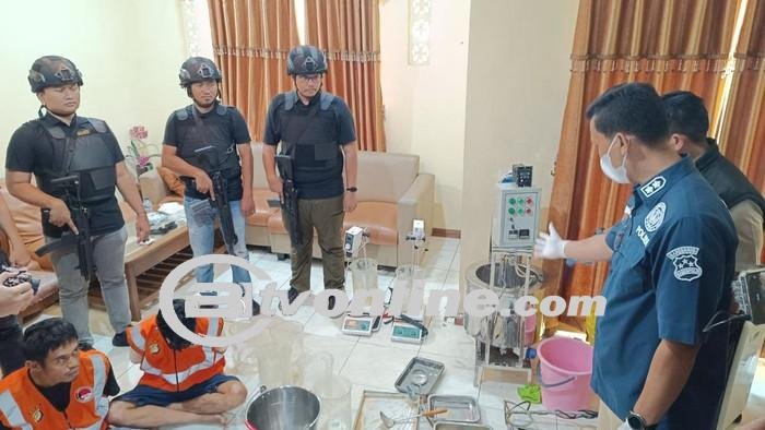 Jaringan Internasional Produksi Sinte, Mengejar Jejak Kriminal di Perumahan Elite Sentul