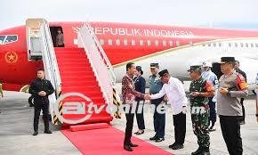 Presiden Joko Widodo Ikut Ramaikan Puncak Arus Balik Mudik di Bandara Kualanamu Sumut