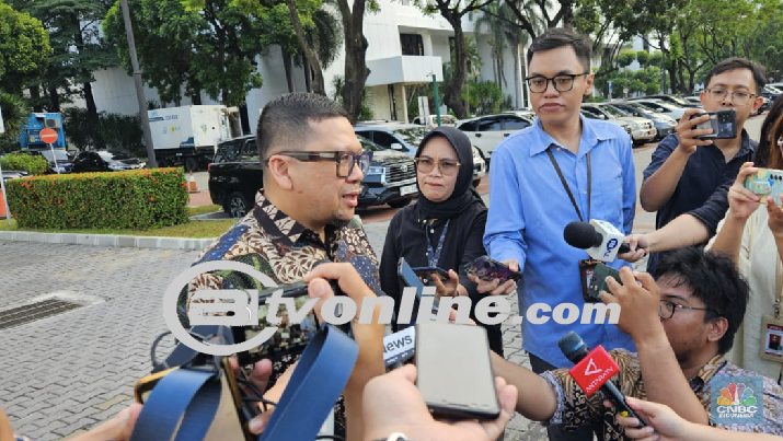 Tiba-tiba, Pembahasan UU Pilkada Membuat Waketum Golkar dan Pratikno Bertemu di Istana