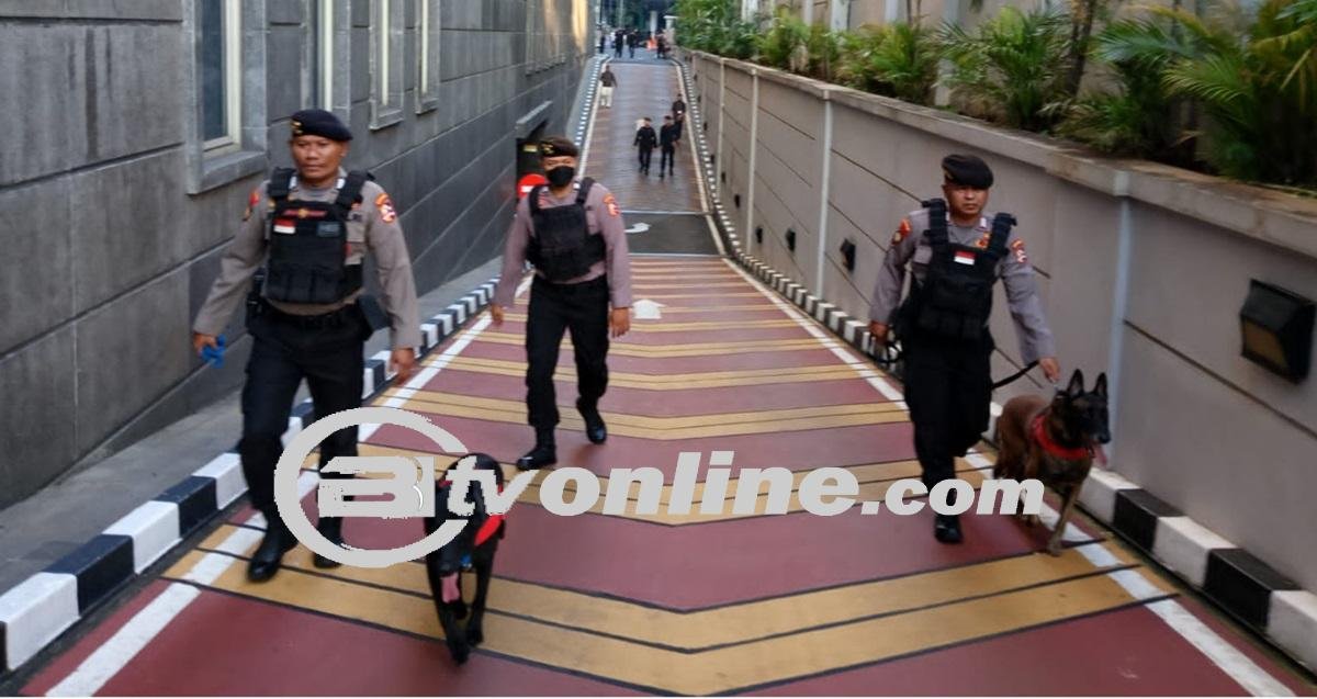 Polri Kerahkan Anjing Pelacak K-9 Amankan Sidang Putusan Sengketa Pilpres di MK