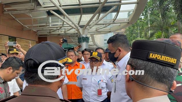 Bobby Nasution Segel Mal Centre Point Medan Karena Tunggakan Pajak Retribusi Rp 250 M