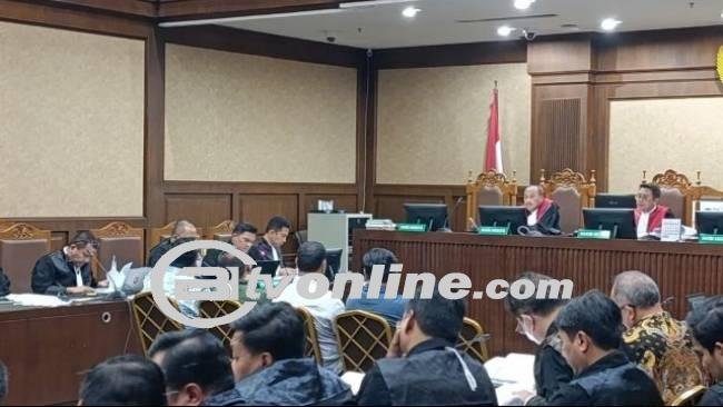 SYL Bayar Gaji Pembantu di Makassar Rp35 Juta dari Patungan Pegawai Kementan