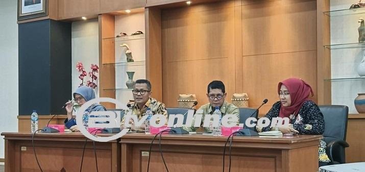 Skandal Penumpukan Kontainer: Kemenperin Tak Tahu Isi, Presiden Jokowi Turun Tangan