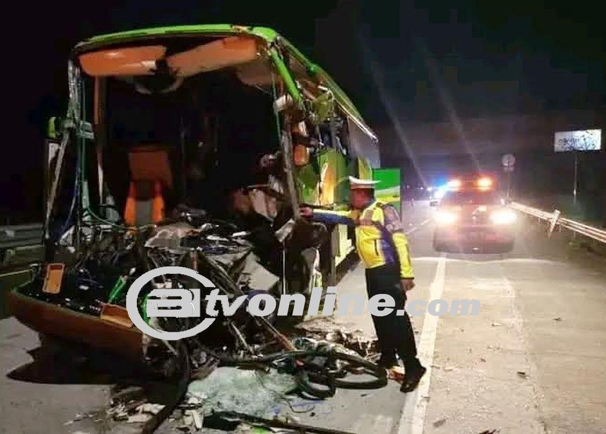 Kecelakaan Bus Rombongan Pelajar SMP Wonosari! 2 Orang Tewas!