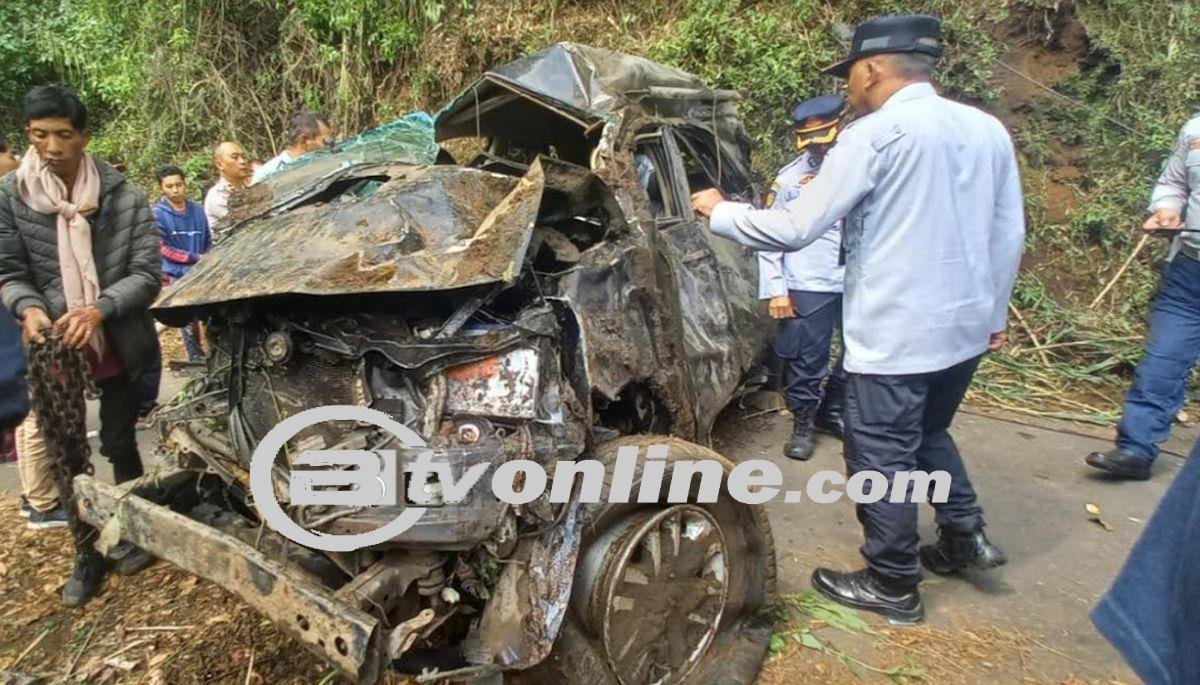 Kecelakaan Maut di Gunung Bromo, Mobil Toyota Fortuner Terjun ke Jurang