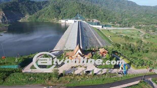 Presiden Jokowi Resmikan Bendungan Sepaku Semoi di IKN Rp 836 Miliar