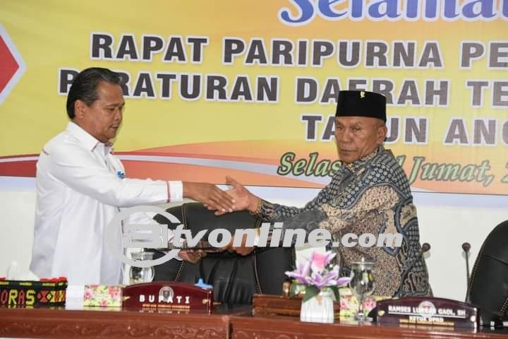DPRD Humbahas Sampaikan Pandangan Umum Fraksi Terhadap Nota Pengantar P-APBD 2024