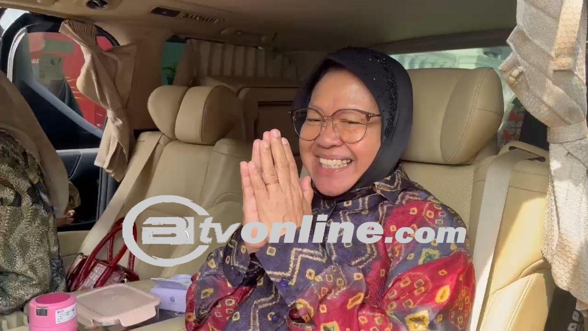 Tri Rismaharini Bertemu Presiden Jokowi di Istana Kepresidenan, Isu Mengundurkan Diri dari Posisi Mensos?