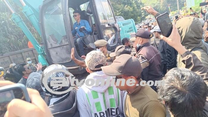 Kericuhan Terjadi di Puncak Bogor, Warga Tuntut Pembongkaran Bangunan dan Kios Ditegakkan Secara Adil