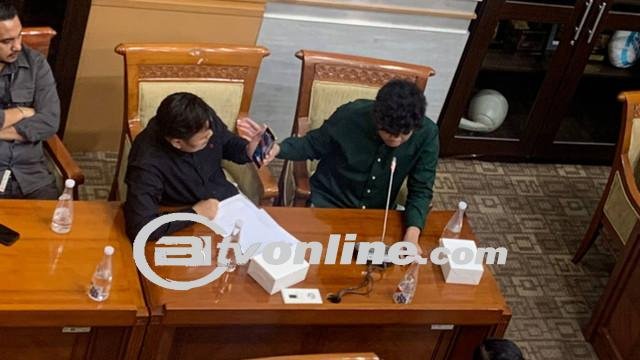 Rapat Komisi III DPR Bahas Kasus Dugaan Bullying di SMA Binus Simprug