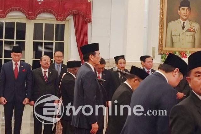 Luhut Binsar Panjaitan Dilantik Sebagai Ketua Dewan Ekonomi Nasional di Istana Kepresidenan