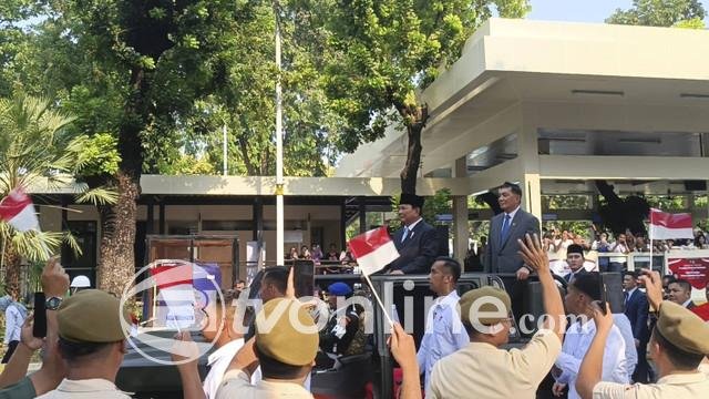 Prabowo Subianto Resmi Serahkan Jabatan Menhan kepada Sjafrie Sjamsoeddin, Melanjutkan Perjalanan Menuju Istana Negara