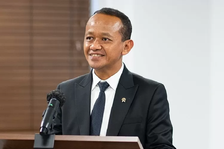 Bahlil Lahadalia Klarifikasi Penangguhan Kelulusan Doktor oleh UI: Bukan Penangguhan, Wisuda Dijadwalkan Desember