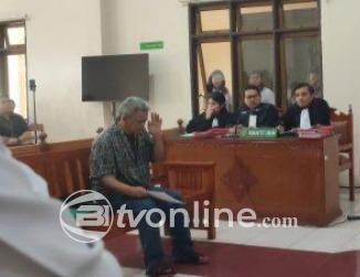 Tiga Terdakwa Kasus Pembunuhan Berencana Jalani Sidang Perdana di PN Kabanjahe, Bebas Ginting Mengaku Sakit