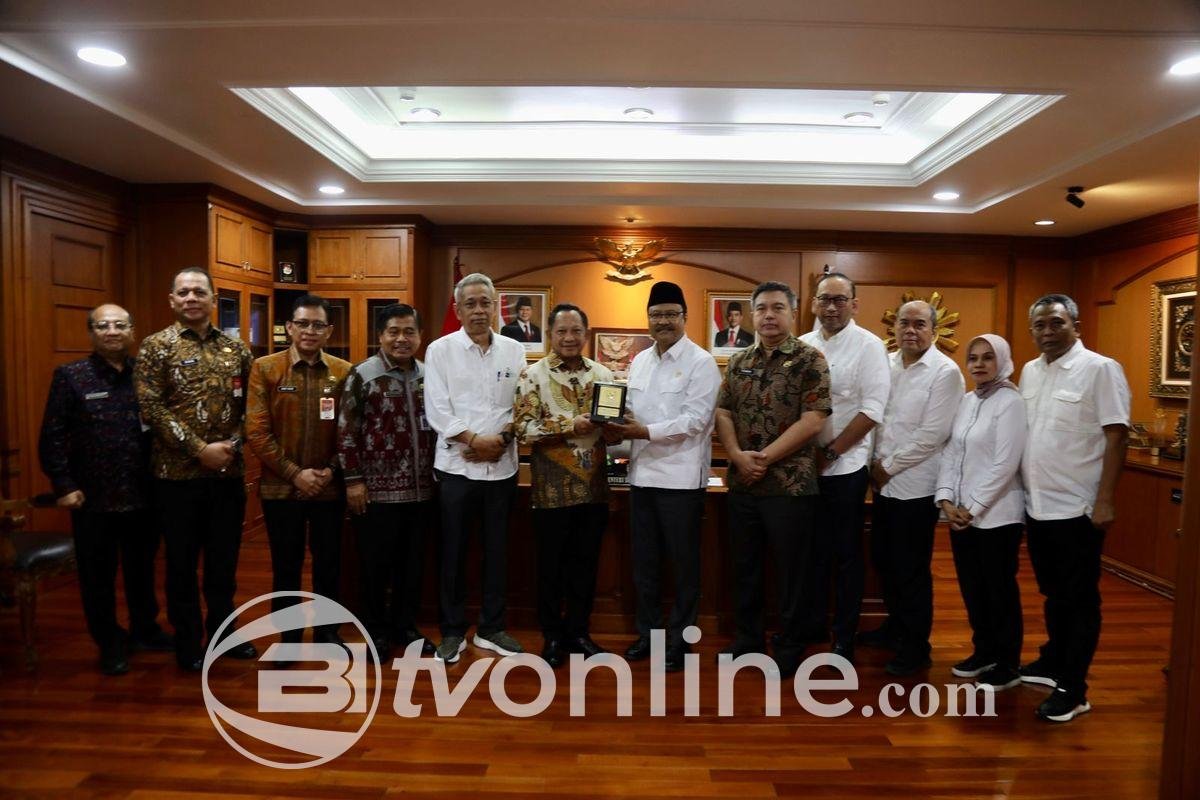 Gus Ipul Tekankan Pentingnya Data Tunggal untuk Efektivitas Pengentasan Kemiskinan di Indonesia