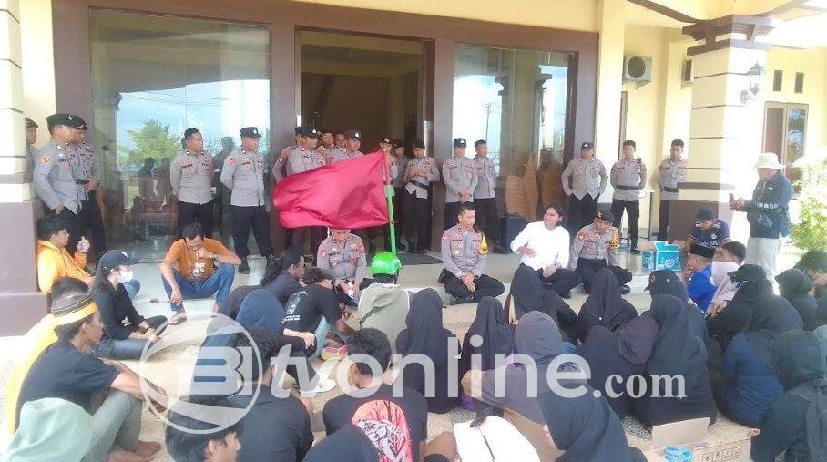 Oknum Polisi di Kolaka Utara Diduga Terlibat Perselingkuhan, Digesek di Halaman Polres