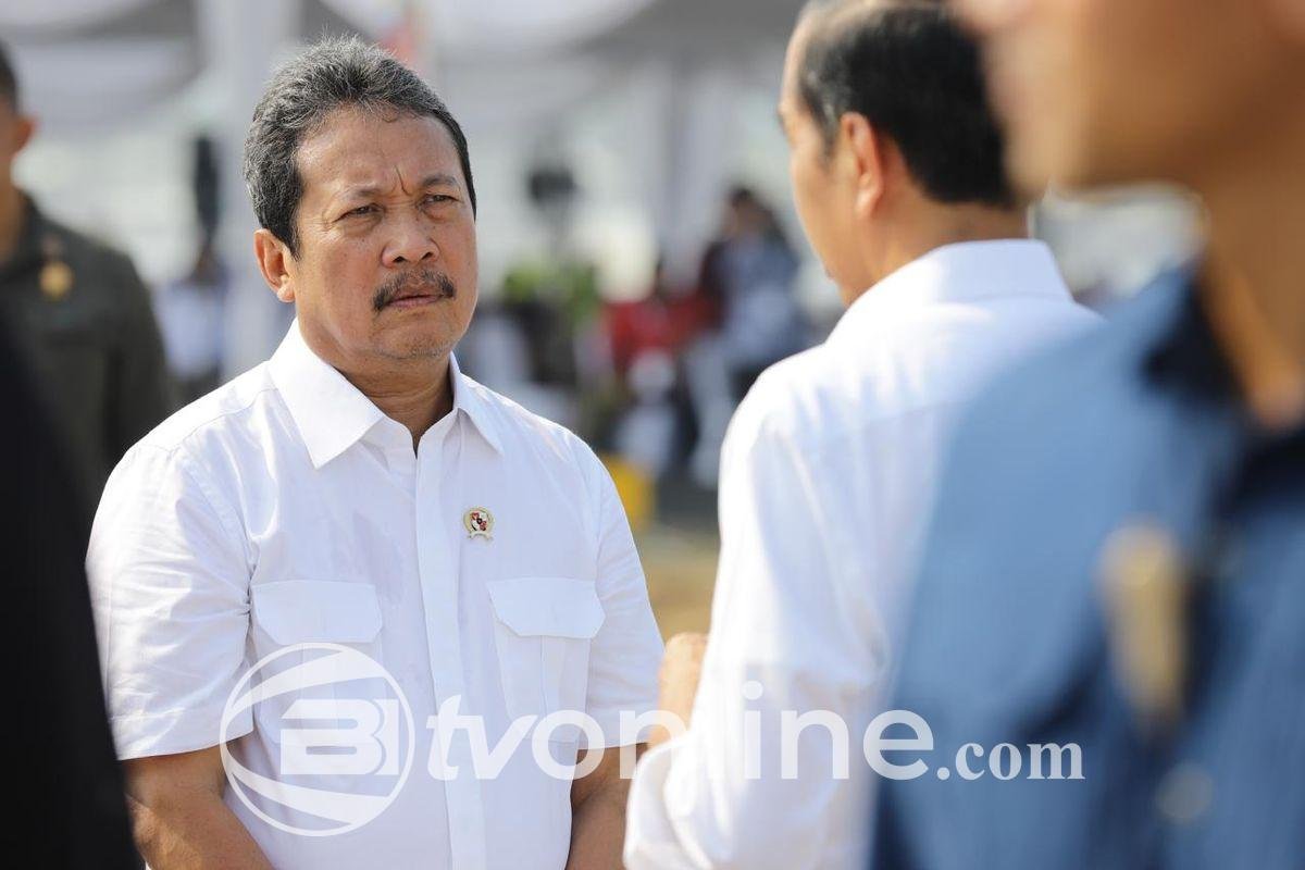 Menteri KP Sakti Wahyu Trenggono: Belum Tahu Pemasang Pagar Laut, Penyidikan Masih Berlanjut