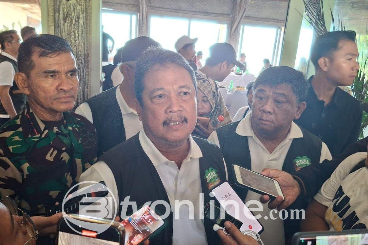 Menteri KKP: Pagar Laut Tangerang Tidak Akan Dibongkar Sebelum Dalang Terungkap?