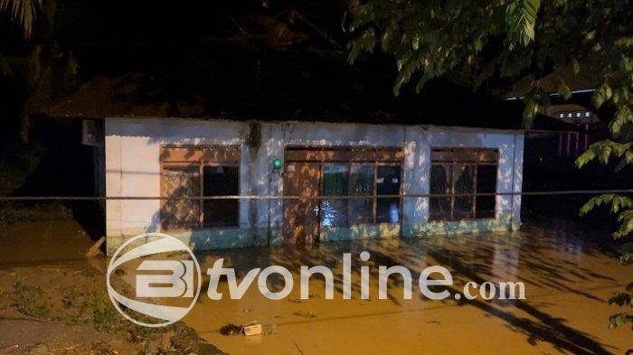 Banjir dan Lumpur Rendam Pemukiman di Kendari, 50 KK Terdampak