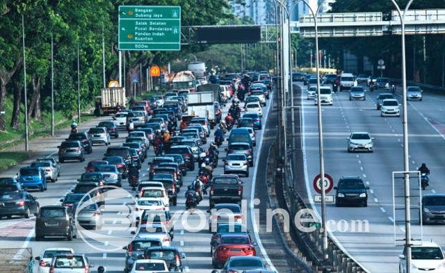 Aturan Lalu Lintas Libur Panjang Isra Miraj dan Imlek 2025: Sistem One Way dan Contra Flow Diberlakukan