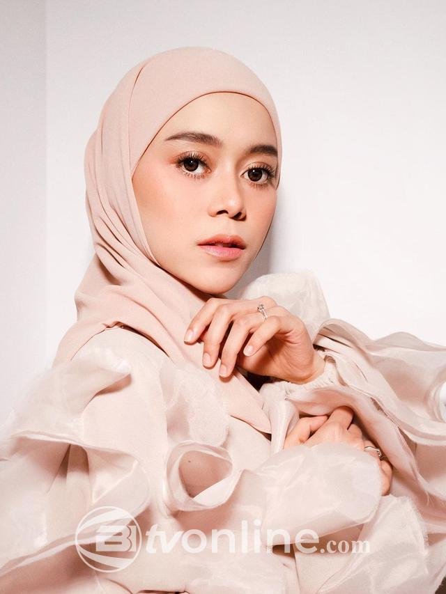 Lesti Kejora Berbagi Kisah Kelahiran Anak Kedua, Rizky Billar Sebut Semua Terpercaya pada Tuhan