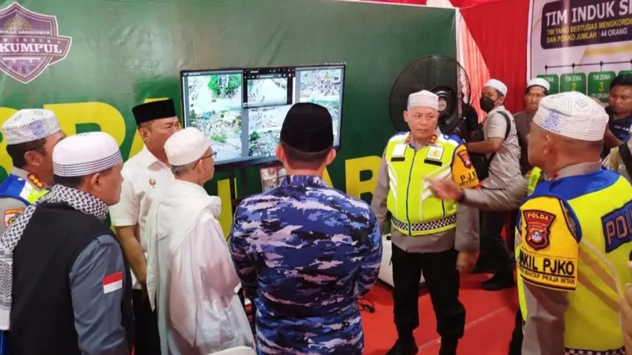 Kapolda Kalsel Pantau Posko Pengamanan Haul ke-20 Abah Guru Sekumpul di Kabupaten Banjar